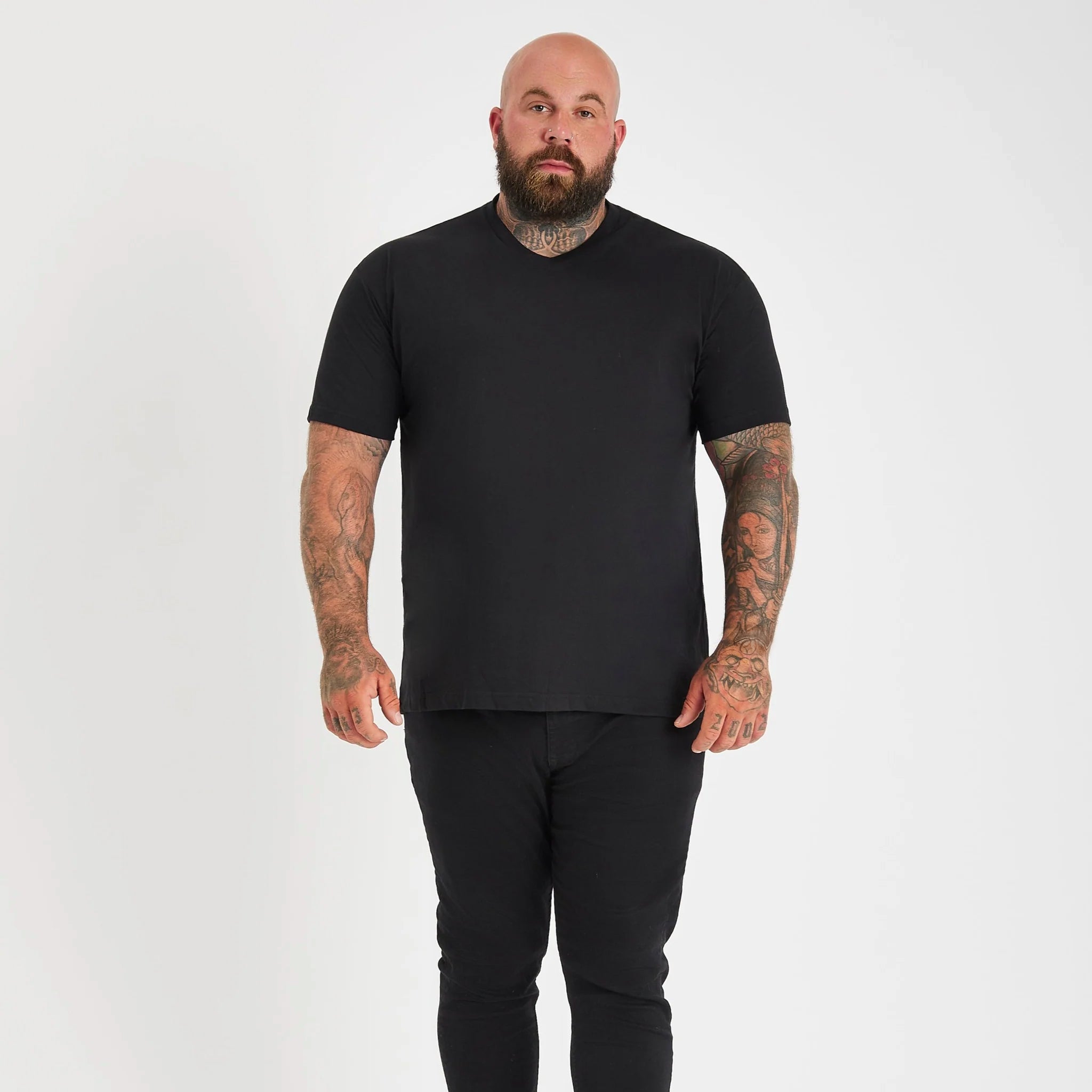 Load image into Gallery viewer, Essentials V-Neck 3-Pack