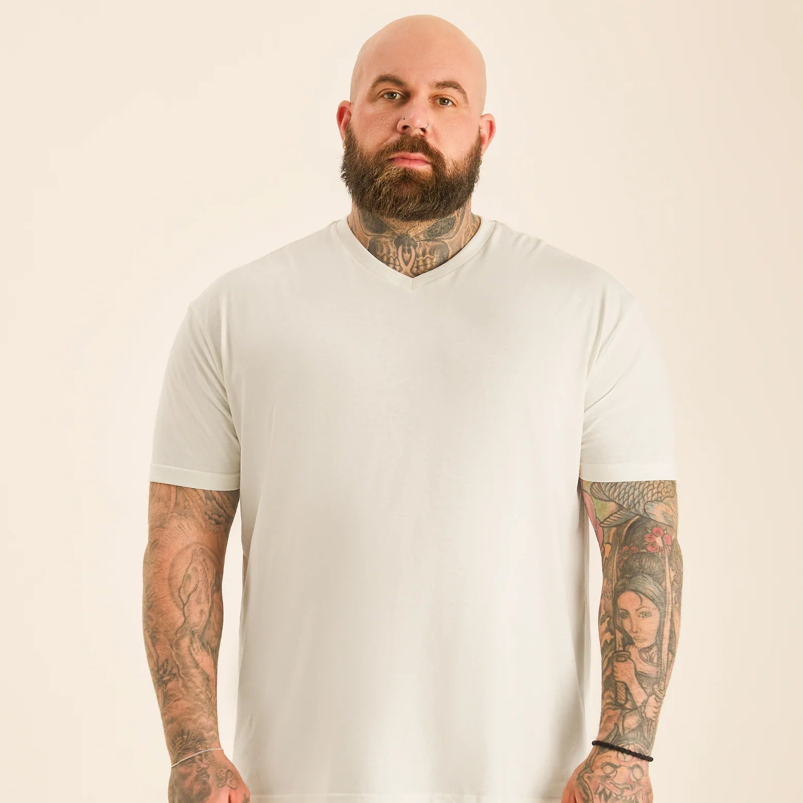 Load image into Gallery viewer, V-Neck - Single
