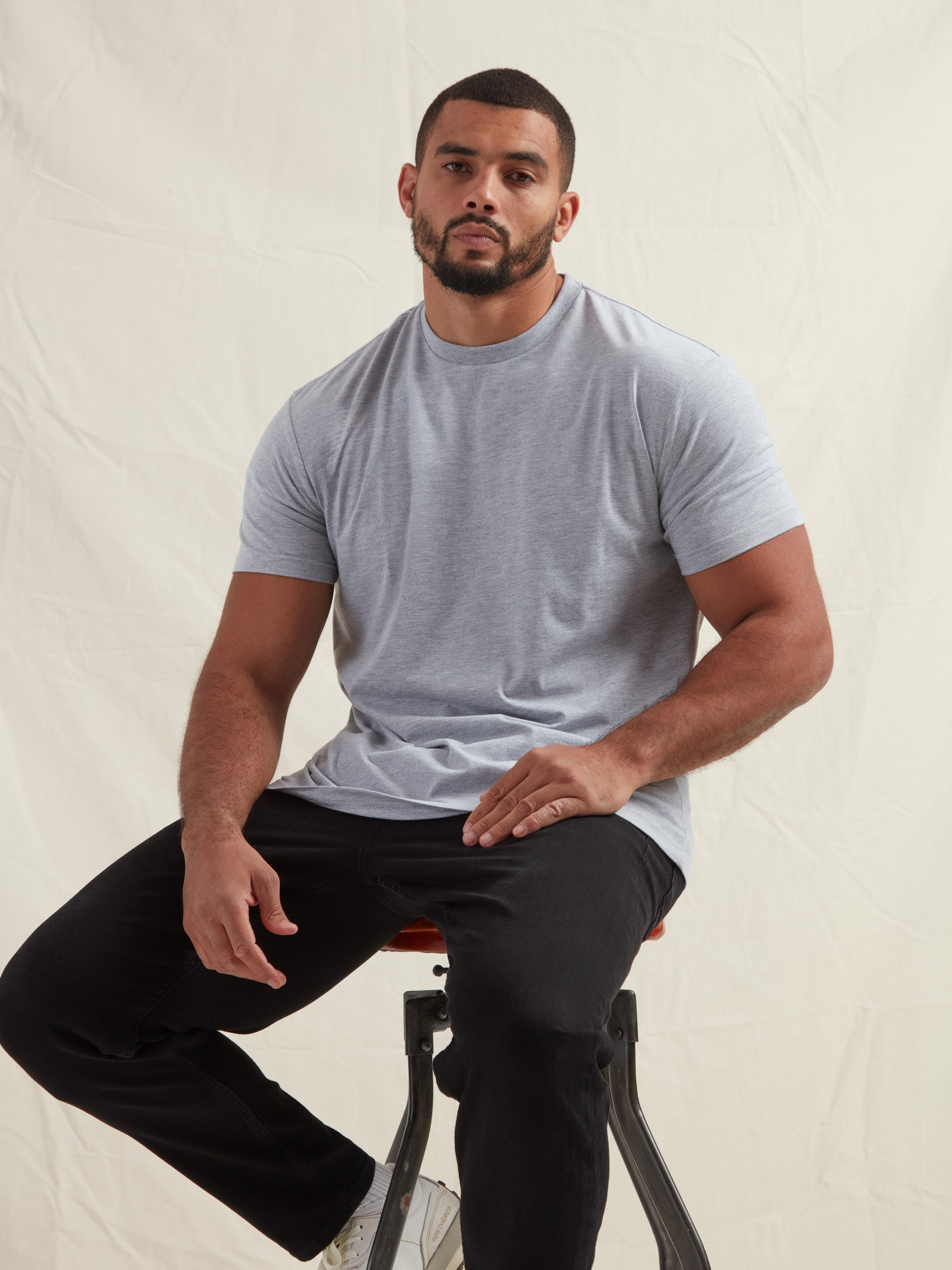 Load image into Gallery viewer, Tall Heather Grey Crew Neck T-Shirt

