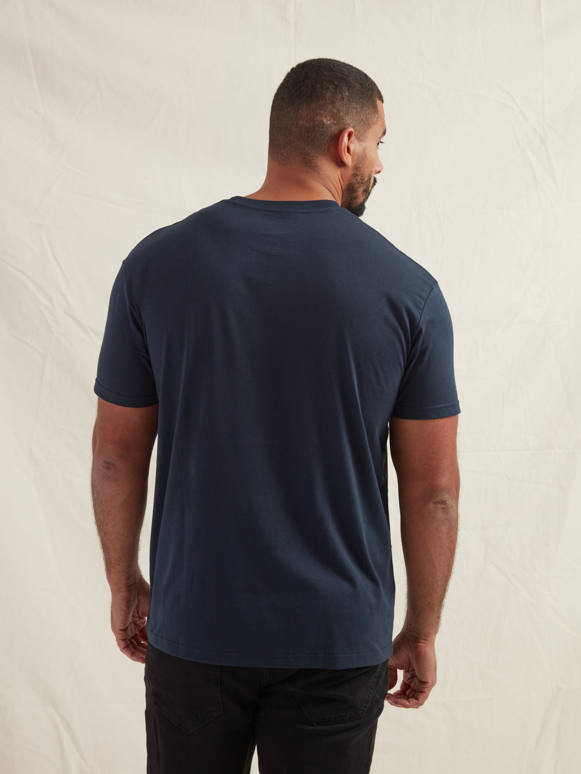 Load image into Gallery viewer, Tall Navy Crew Neck T-Shirt
