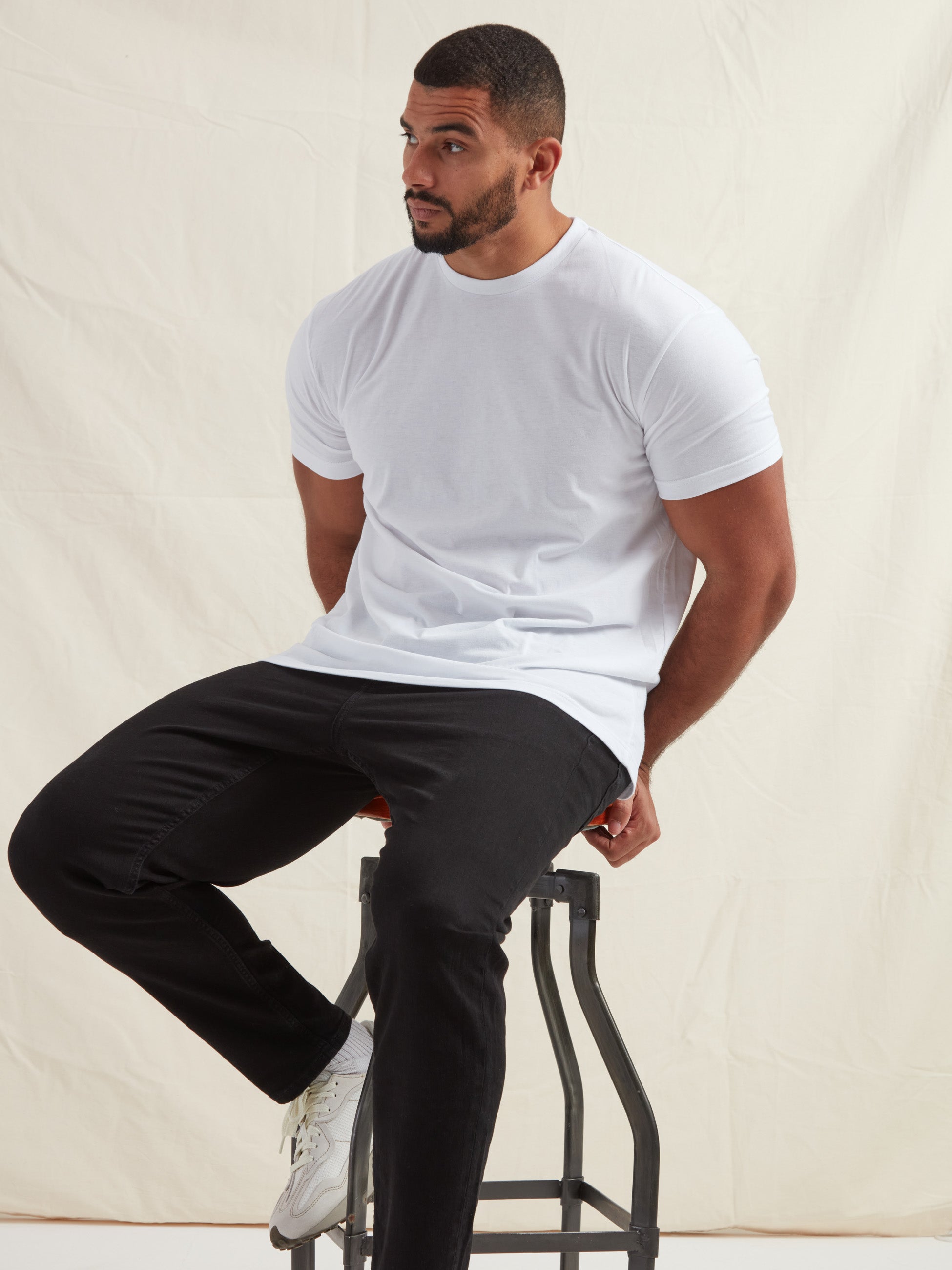 Load image into Gallery viewer, Tall White Crew Neck T-Shirt
